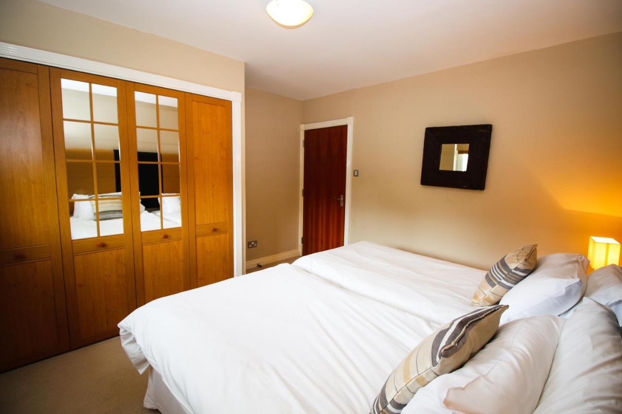 Turnberry Apartments Экстерьер фото